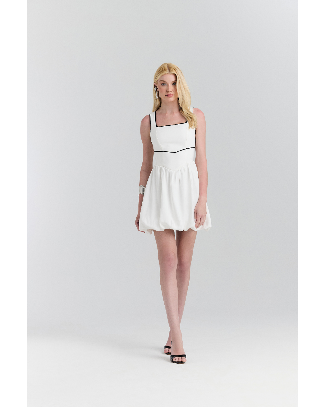 Vestido Samara Curto Balone