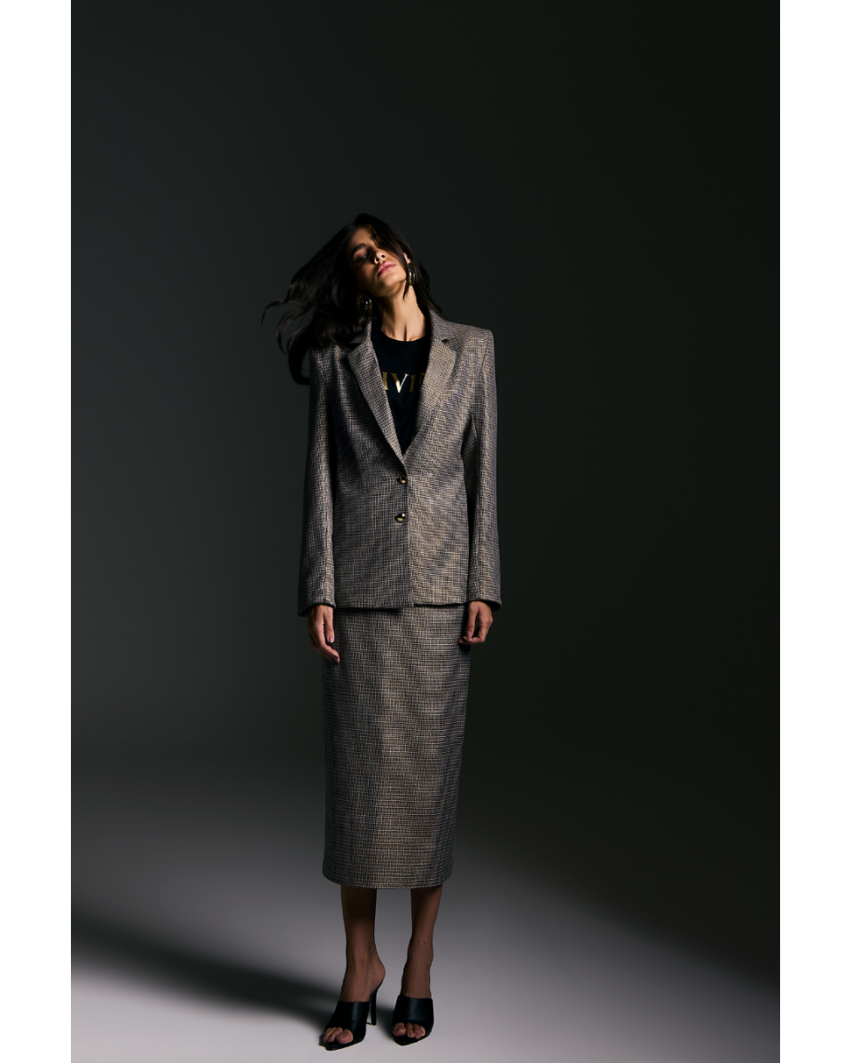 Blazer Ruth Alongado