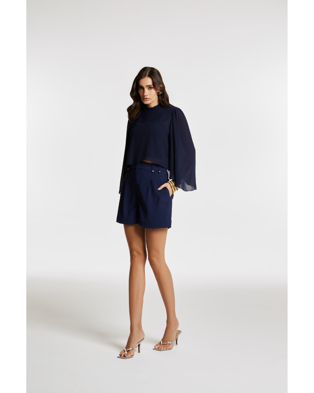 Blusa Isis Semi Cropped