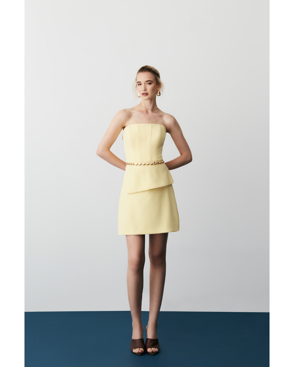 Vestido Mavie Curto