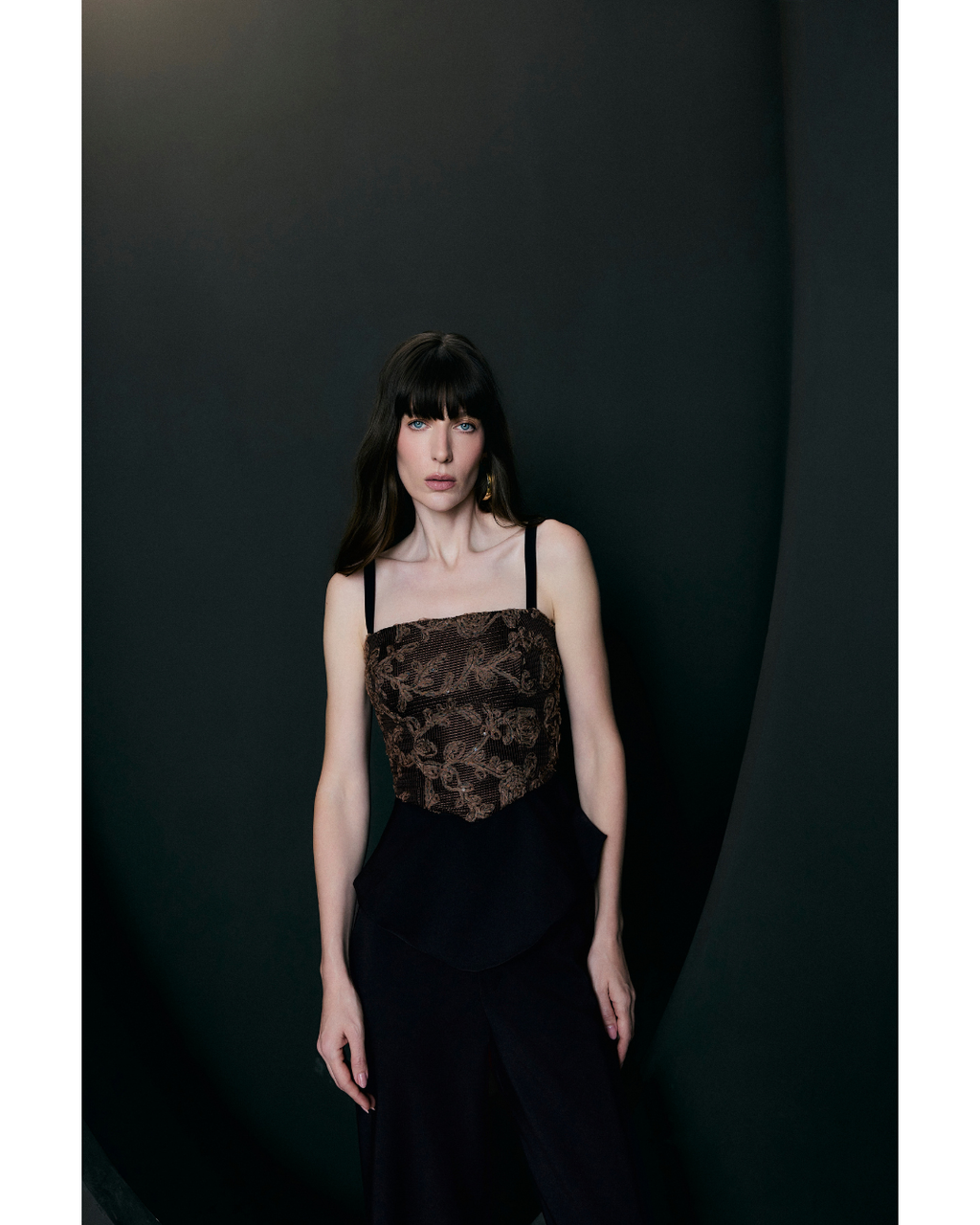 Blusa Serena Dec. Reto Det. Tele Bordada Preto
