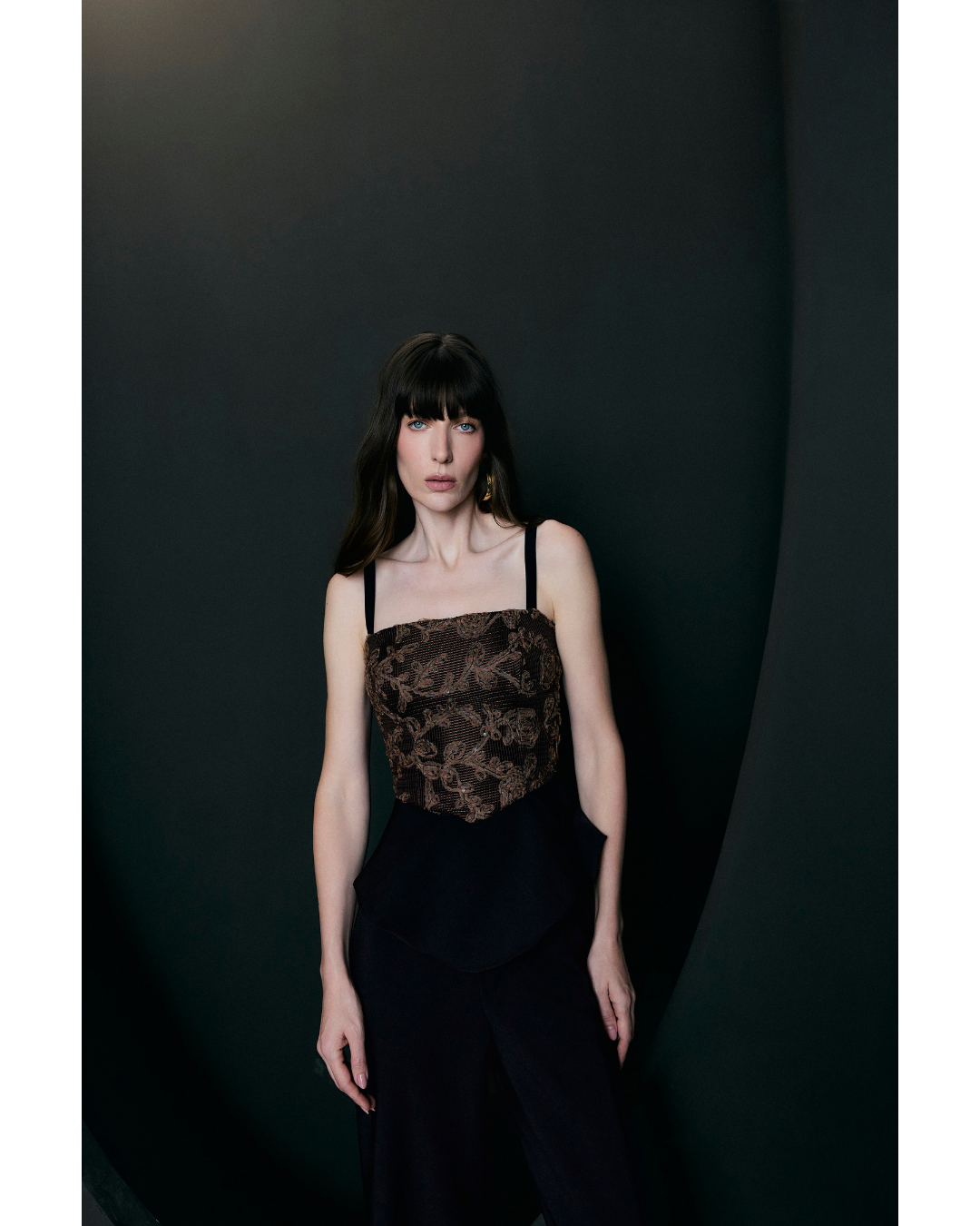 Blusa Serena Dec. Reto Det. Tele Bordada Preto