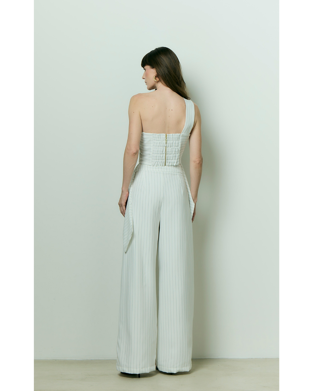 Blusa Fiorella Ombro Só Det. Risca De Giz Off White
