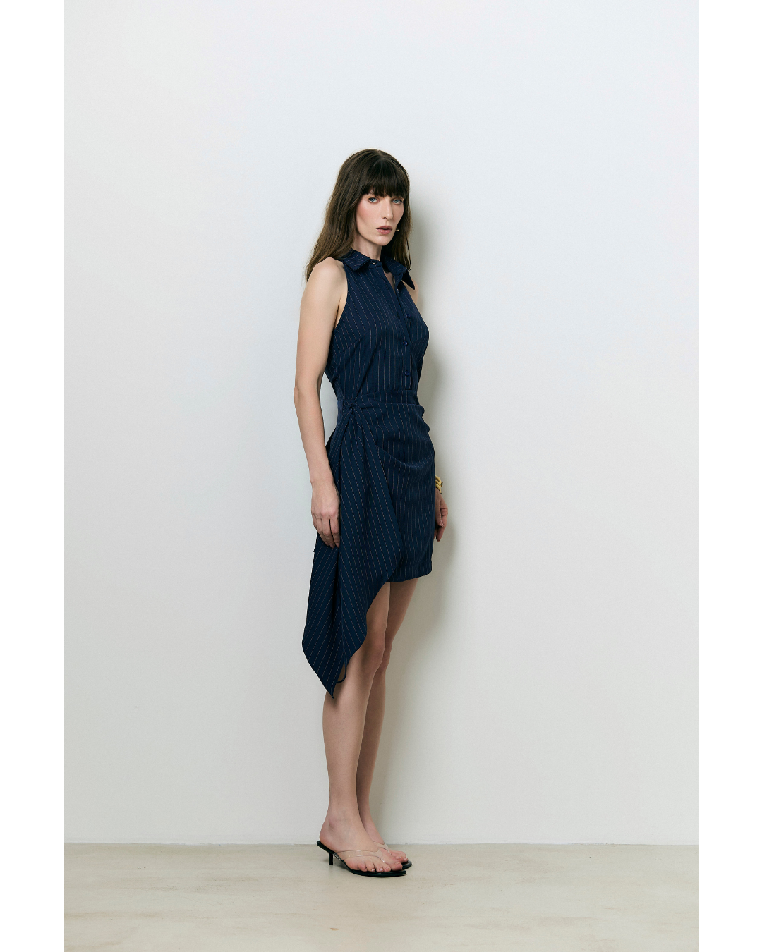 Vestido Vitória Curto Dec. Gola Det. Jabour Marinho