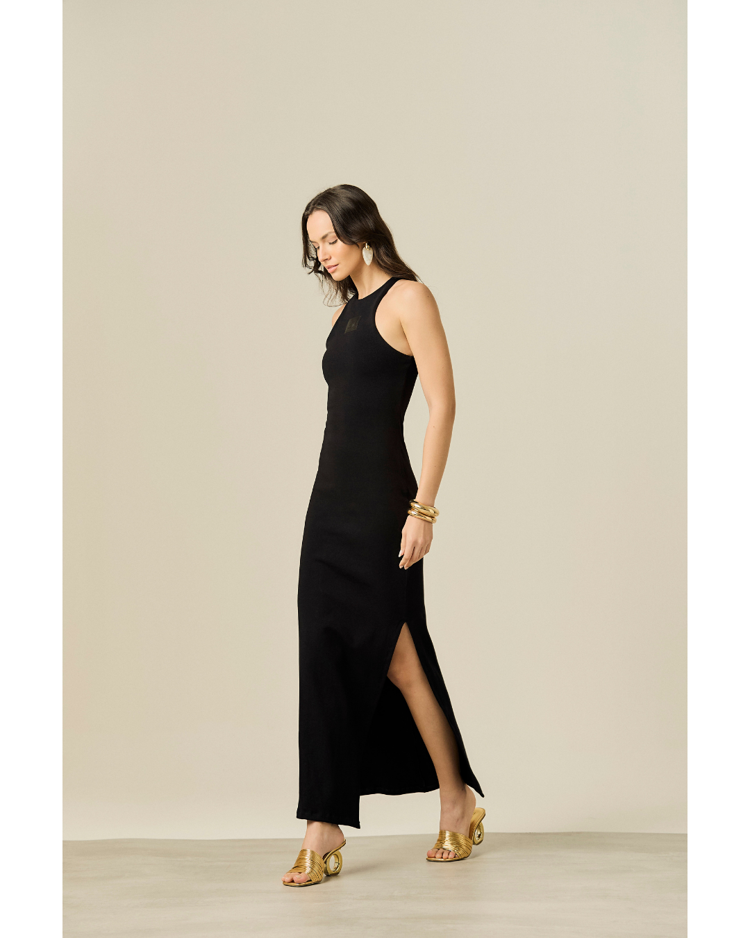 Vestido Bianca Longo Dec. Udet. Fenda Preto