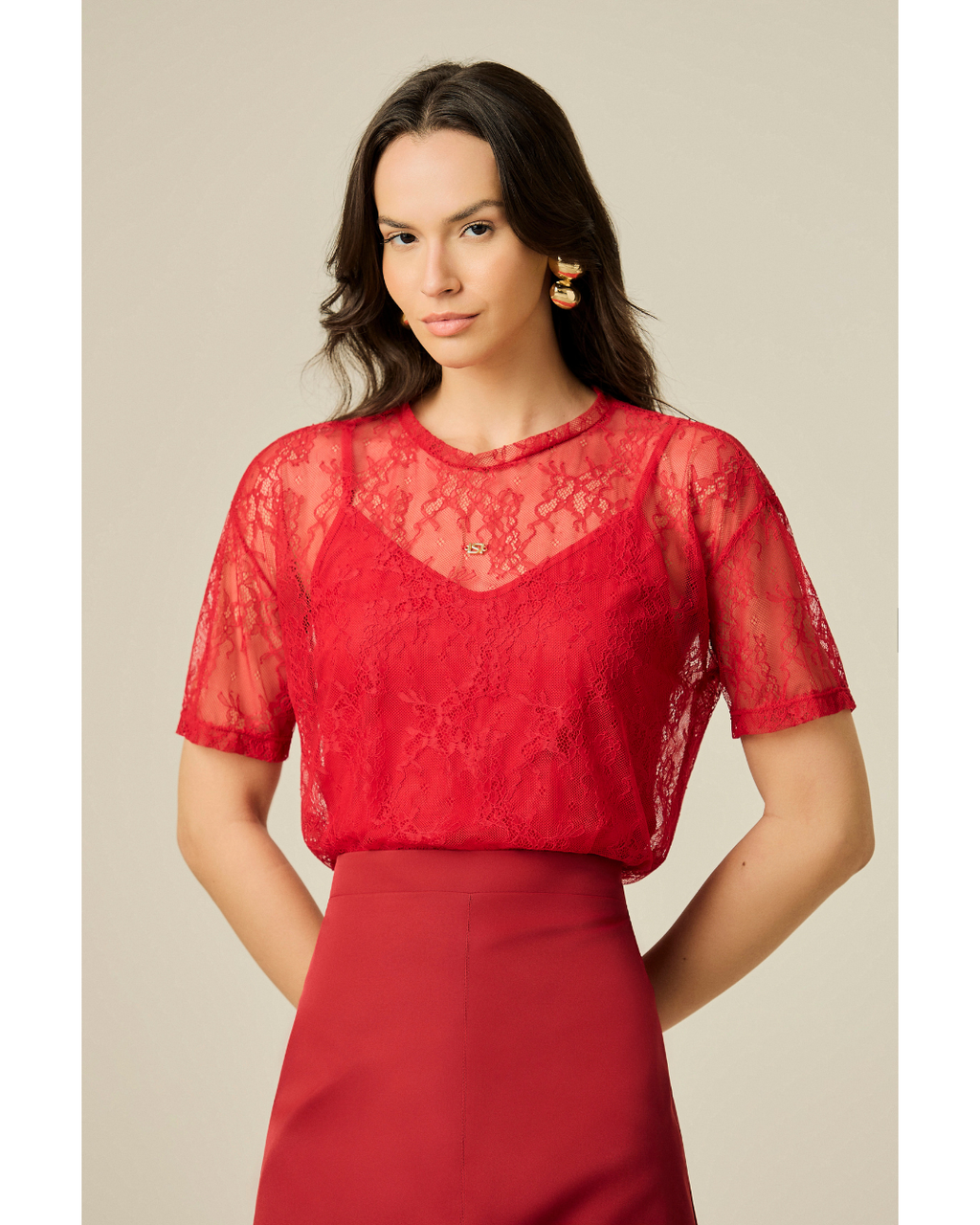 Blusa Lia T-Shirt Dec. Redondo Vermelho