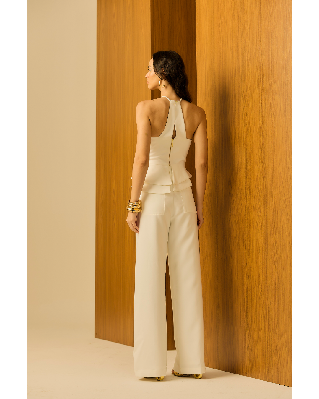 Blusa Paloma Dec. Halter Det. Peplum Off White