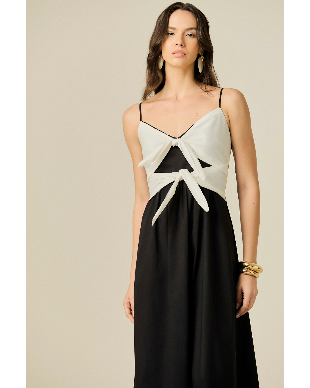 Vestido Bruna Longo Dec. V Det. Amarração Preto E Off