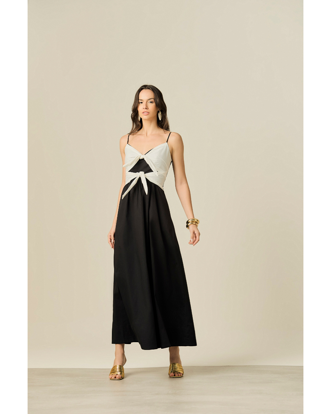 Vestido Bruna Longo Dec. V Det. Amarração Preto E Off