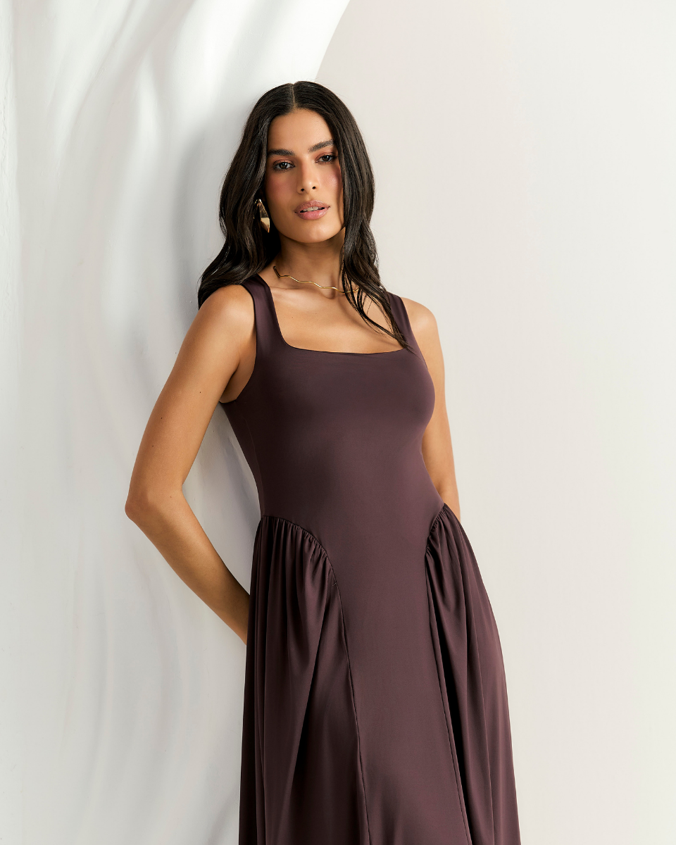 Vestido Vanessa Longo Marrom
