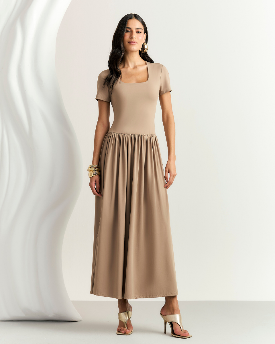 Vestido Elora Evasê Bege
